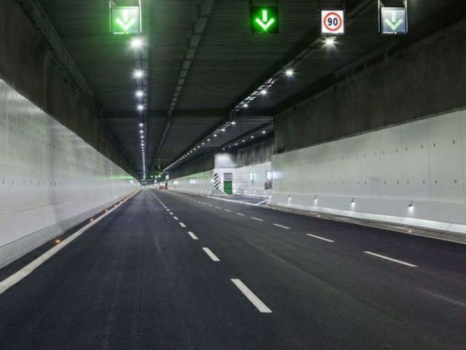 wpid-14753_tunnelmonza.jpg