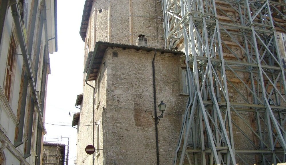 wpid-16866_ricostruzionelaquila.jpg
