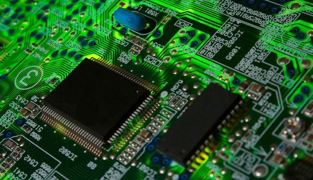 wpid-20893_circuitboard.jpg