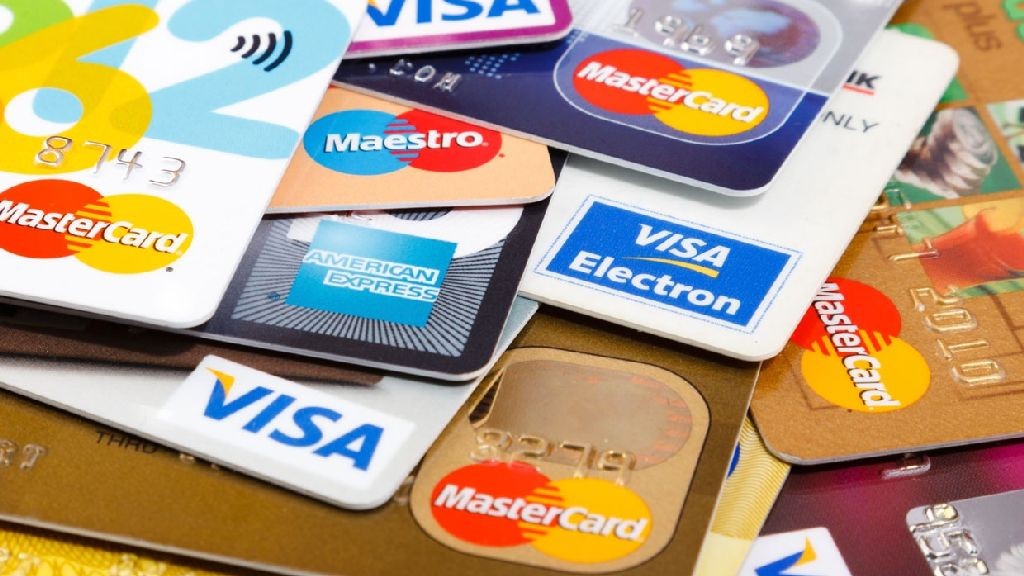 wpid-20948_creditcardsftr.jpg