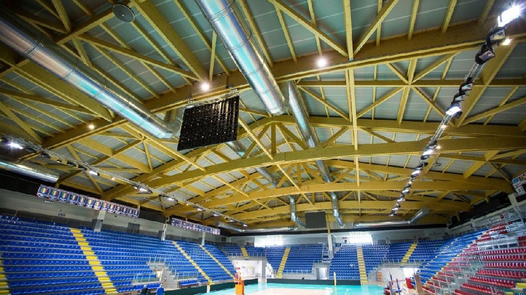 Edilizia sportiva: copertura in legno lamellare per un nuovo tempio ... Ricerca sul legno lamellare