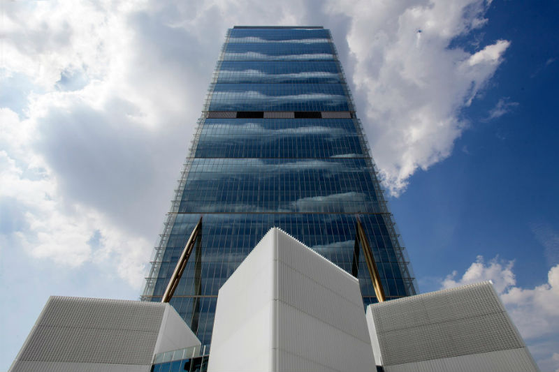 isozaki cover