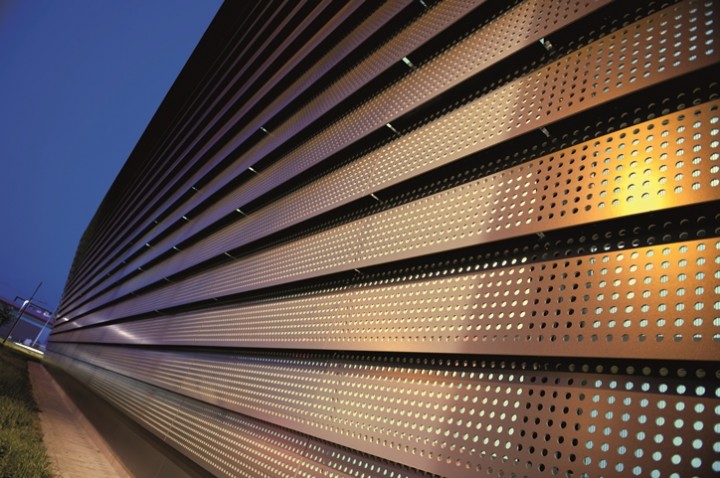 REDAir_Metallics