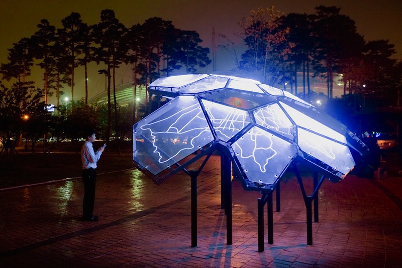 Connected Buildings - The Living - Light Night