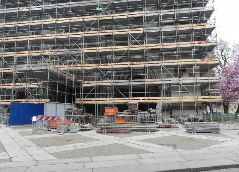 cartello di cantiere