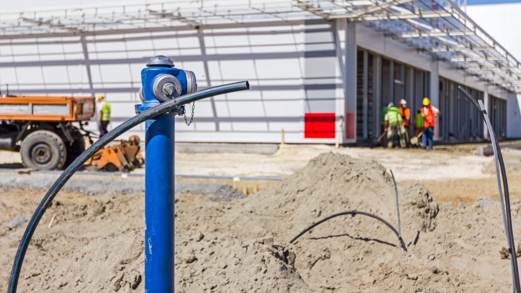 Idrante in cantiere