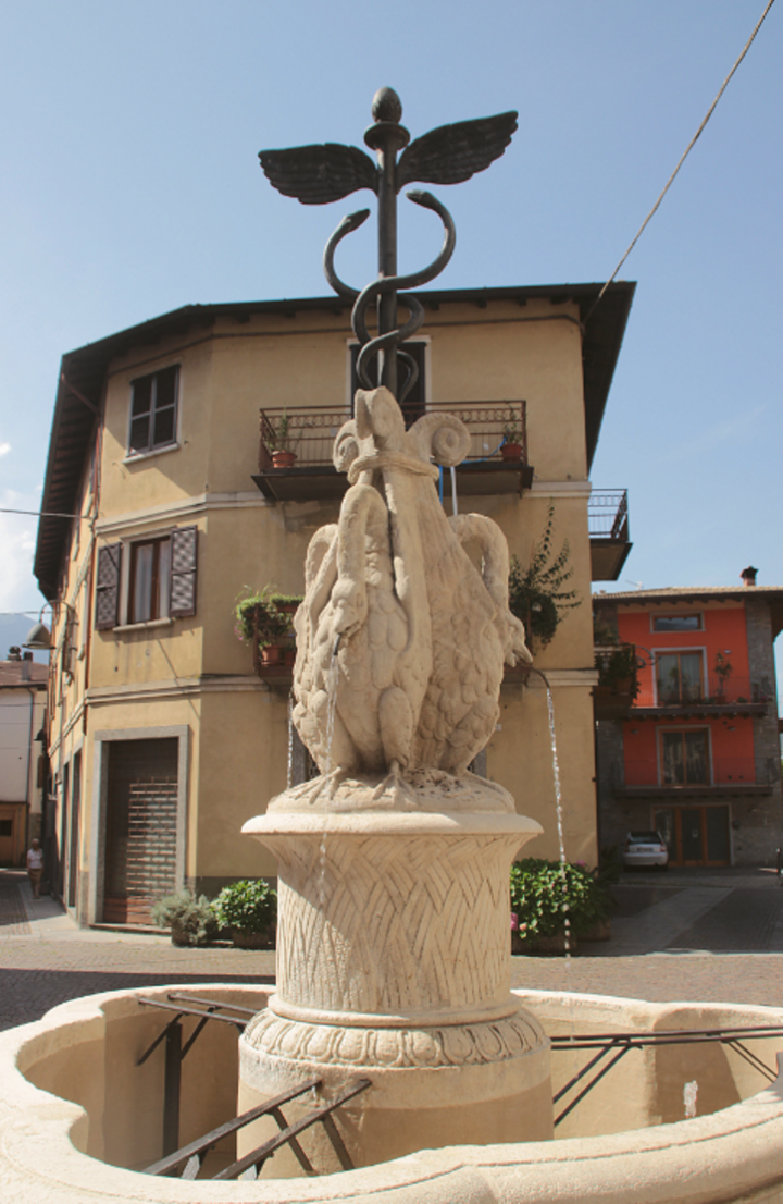 Fontana in pietra a Capo di Monte