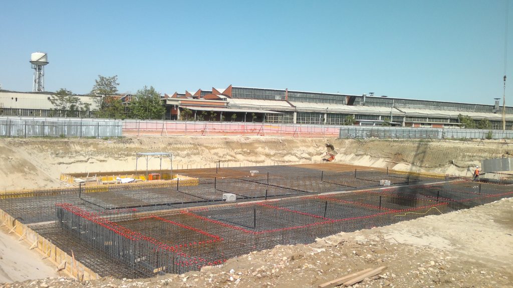 Il cantiere del nuovo centro ricerche della Petronas, a Santena (TO)