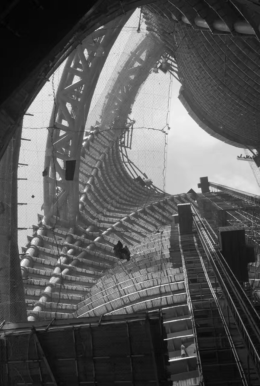 ZHA Leeza SOHO August 2017 photo Yicheng Yang