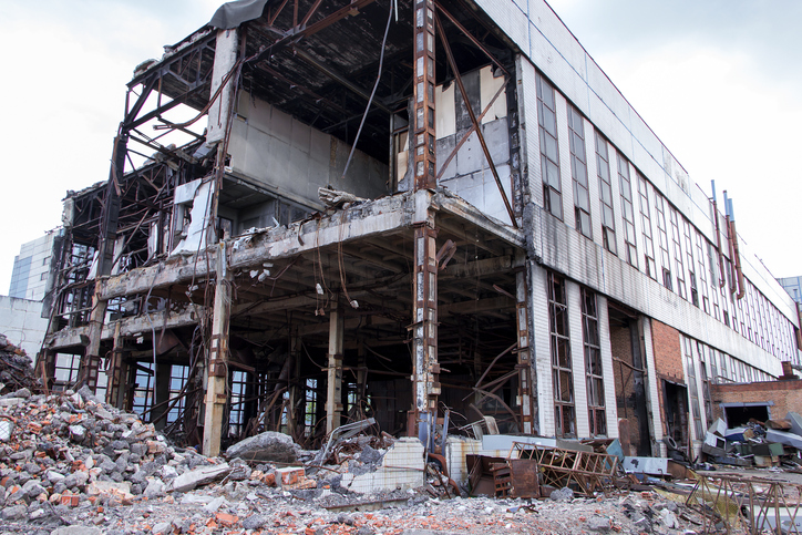 the ruins and the ruins of an old building