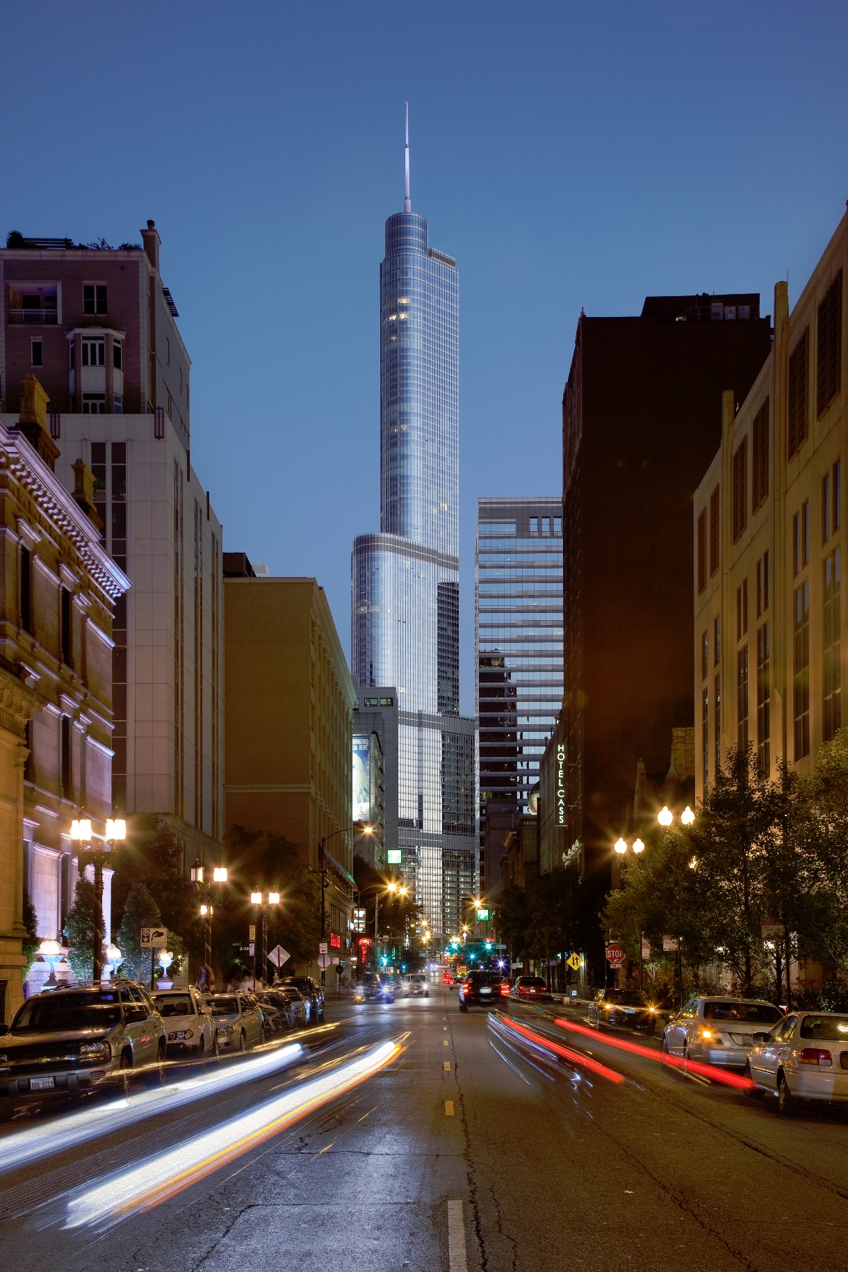 401 North Wabash - SOM © Tom Rossiter Photography
