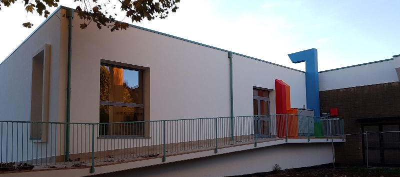 La Scuola Nzeb a Locate (BG)