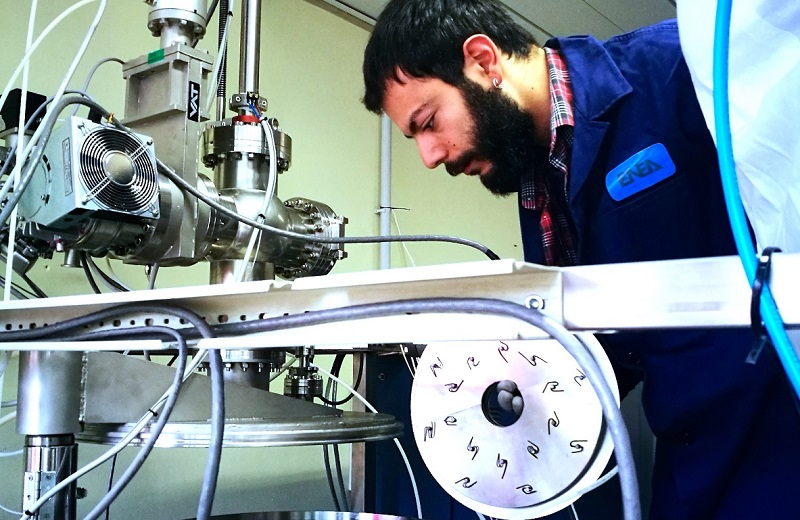 Una fase di testing sul nuovo dispositivo nel centro ENEA di Frascati