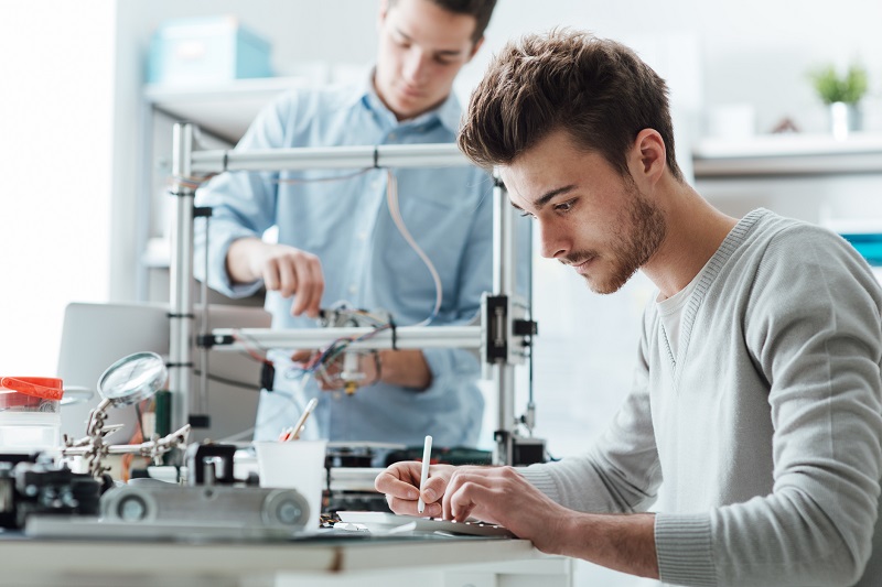 Università e lavoro, PoliMi primo in Italia per placement post laurea