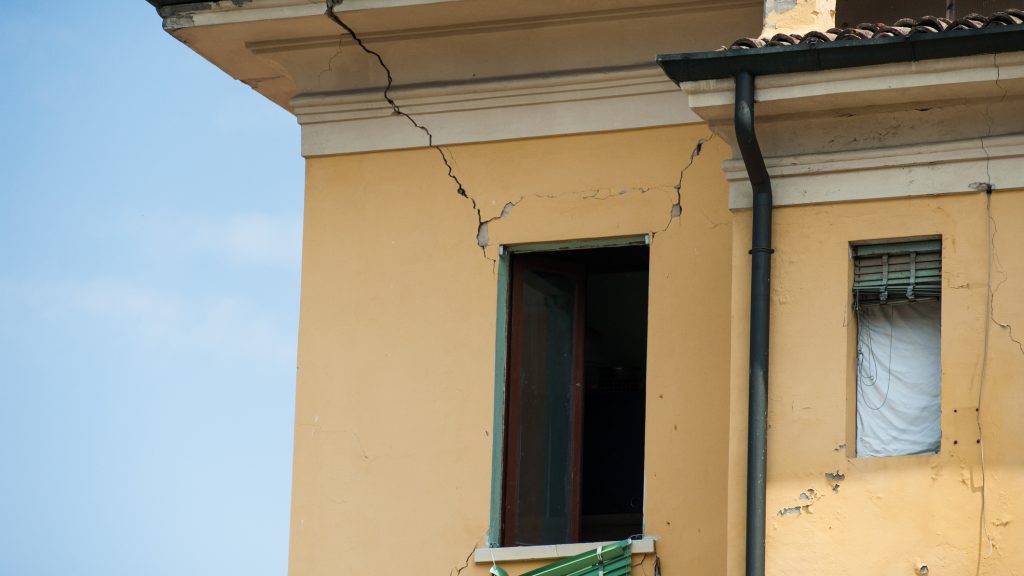 wall seismic